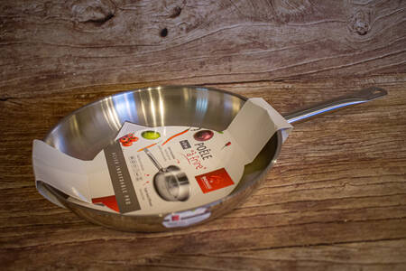 Poêle inox professionnelle 32 cm 